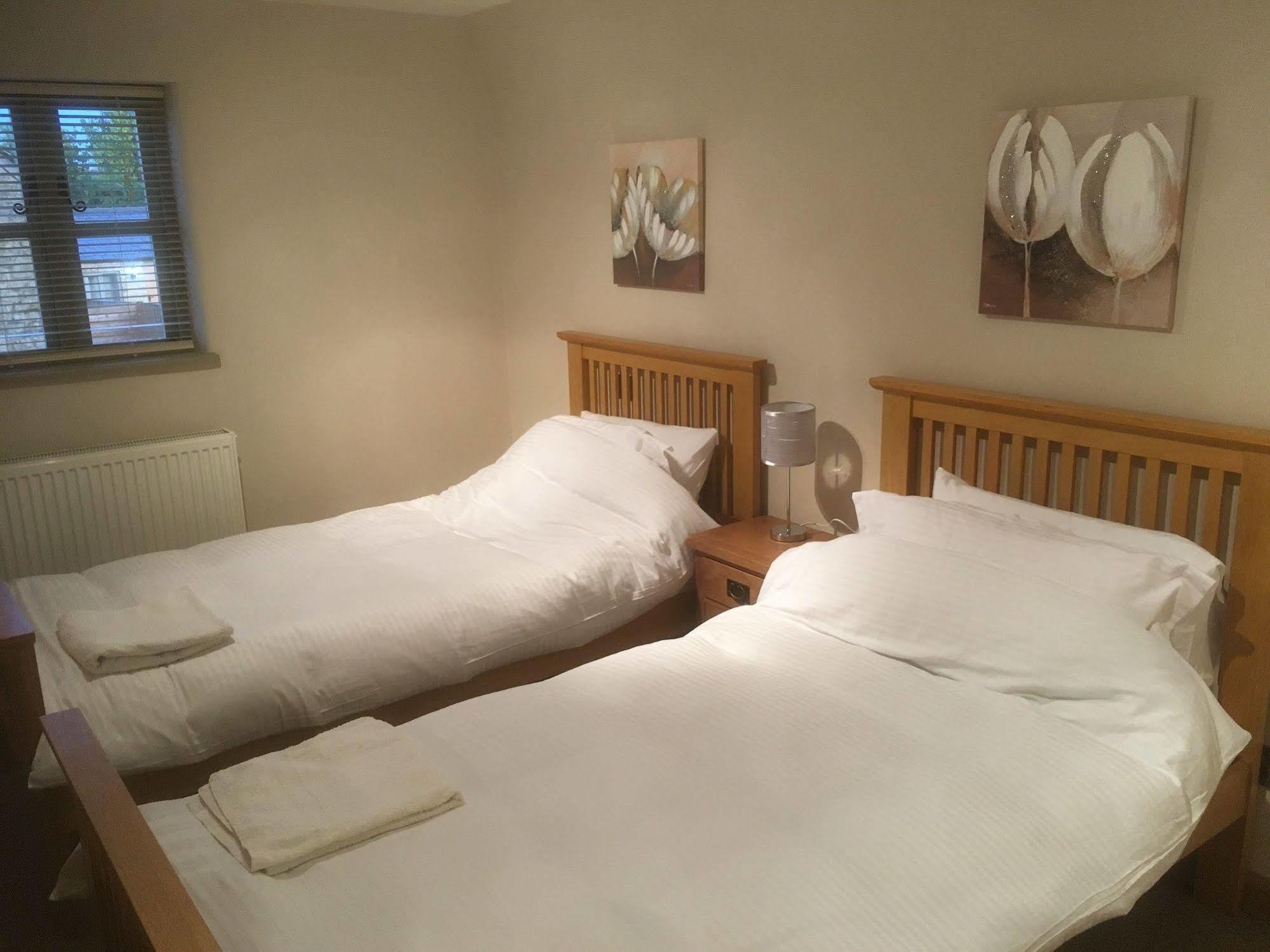 The Salford Inn Chipping Norton Buitenkant foto