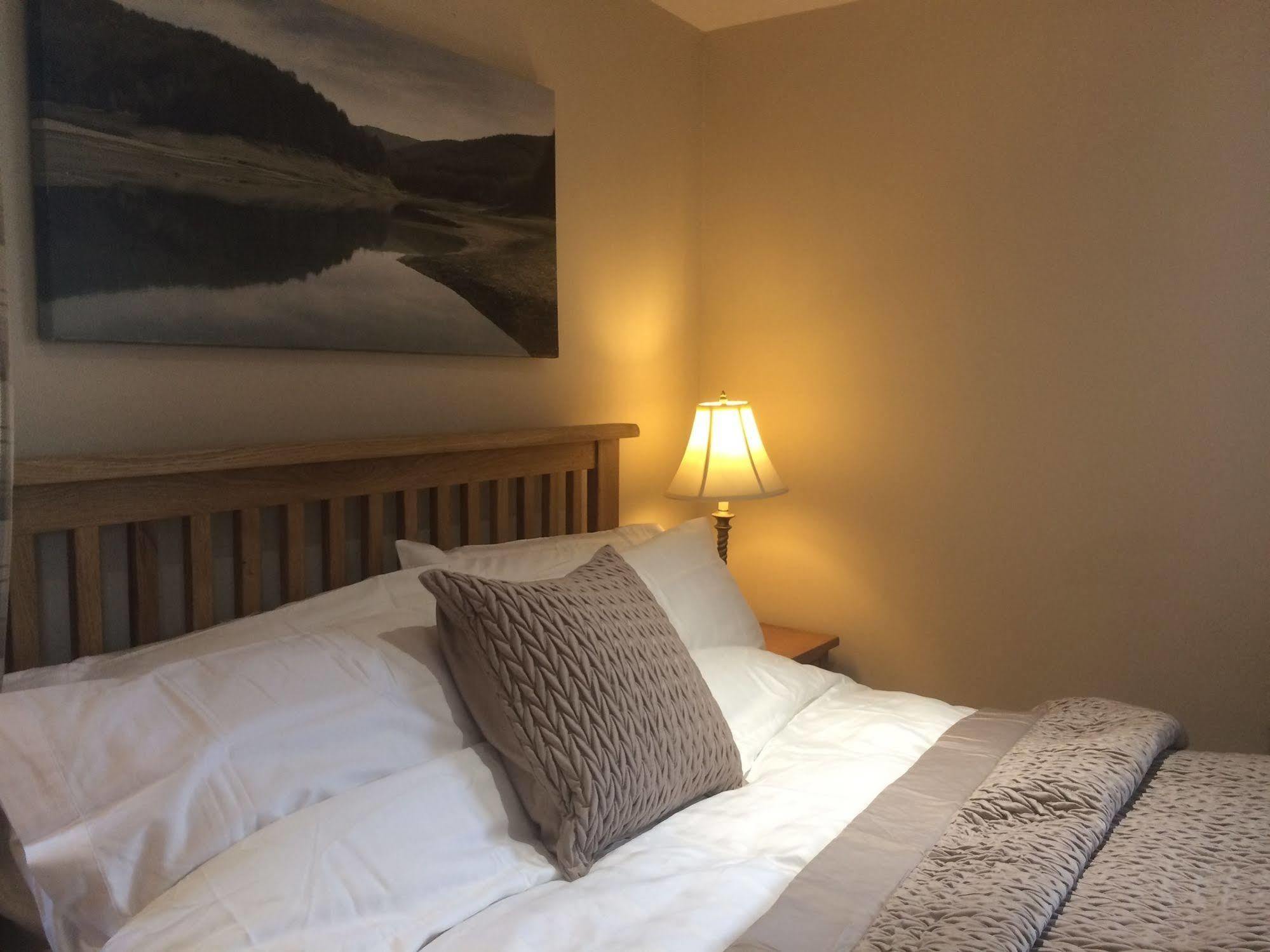 The Salford Inn Chipping Norton Buitenkant foto